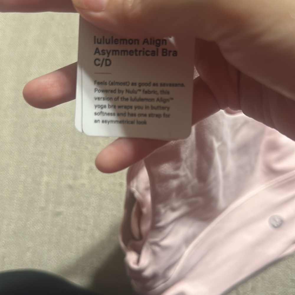Lululemon Bra C/D - Picture 5 of 6